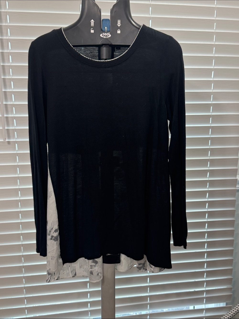 Apt. 9 Black Long-Sleeve Top with Layered Hem